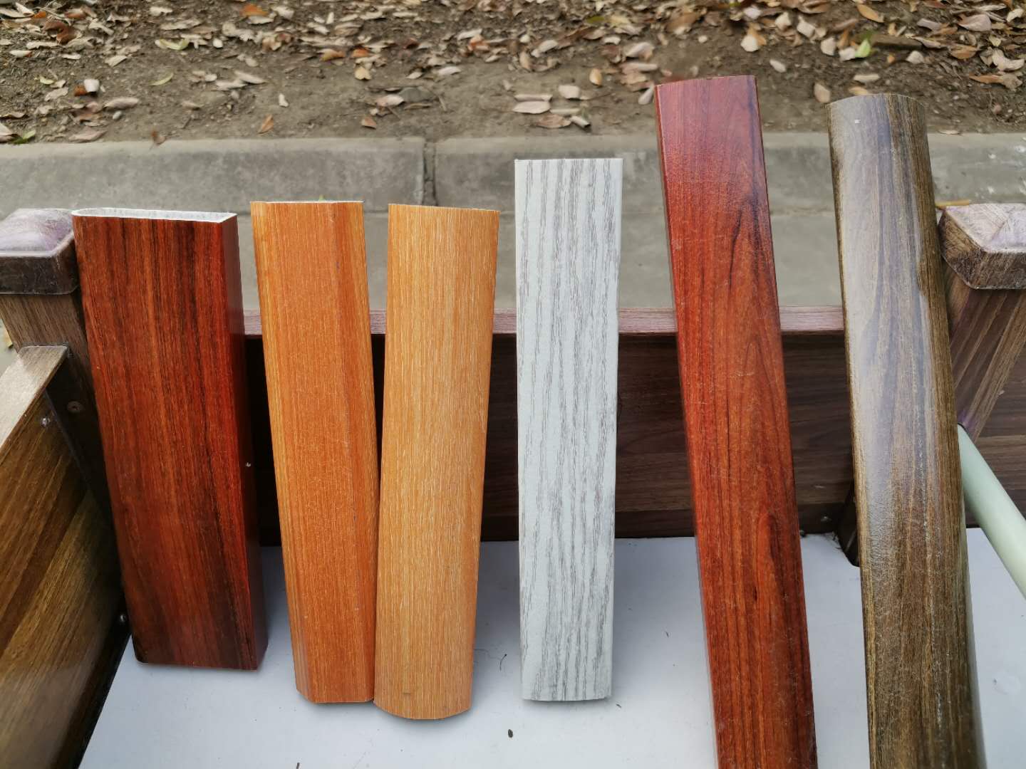 四川橋水科技供應(yīng)玻璃鋼椅（凳）條